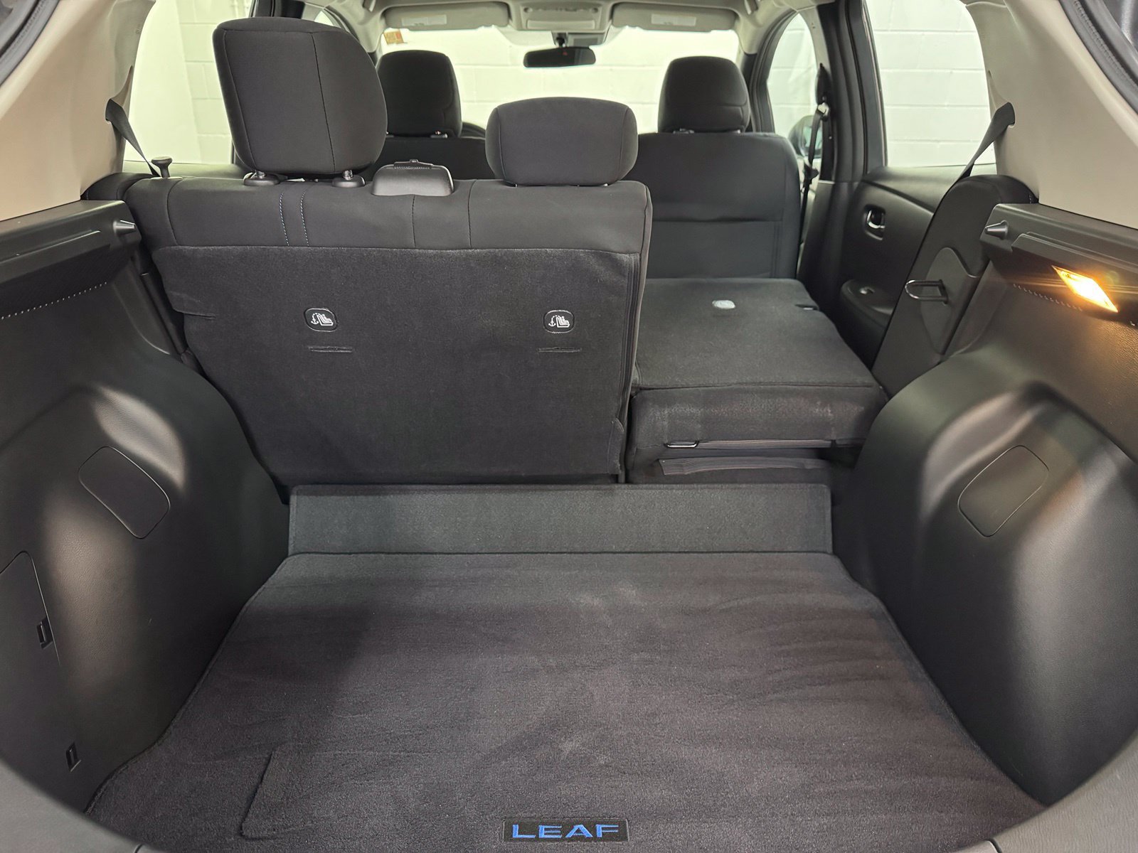 Certified 2023 Nissan Leaf S FWD image 40