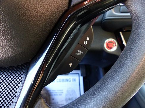 Used 2021 Honda HR-V EX image 27