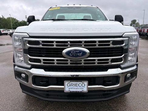 Used 2023 Ford F550 2WD Regular Cab Super Duty image 5