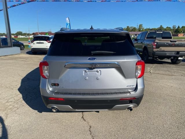 Used 2023 Ford Explorer Limited AWD/4WD image 5