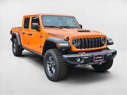 New 2025 Jeep Gladiator Mojave w/ Convenience Group image 6