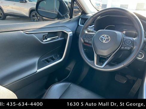 Used 2021 Toyota RAV4 Adventure image 11