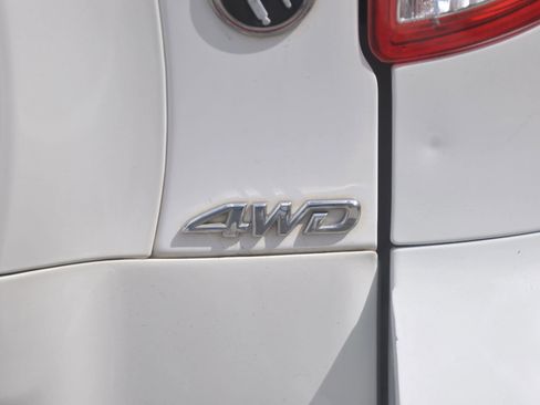 Used 2011 Toyota RAV4 4WD V6 w/ Tow Prep Pkg image 27