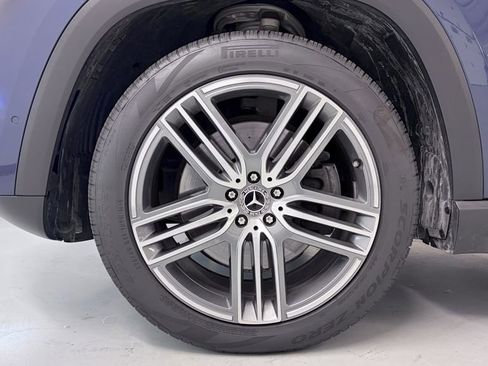 Certified 2026 Mercedes-Benz GLS 450 4MATIC image 12