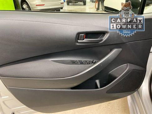 Used 2022 Toyota Corolla LE image 25