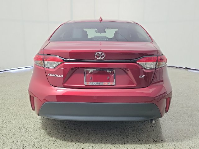Used 2025 Toyota Corolla LE FWD image 6