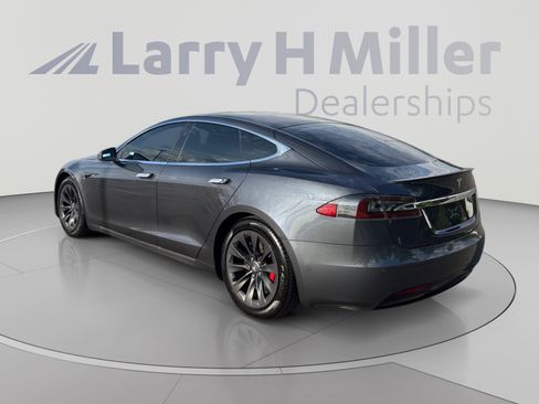 Used 2019 Tesla Model S Performance AWD/4WD image 3