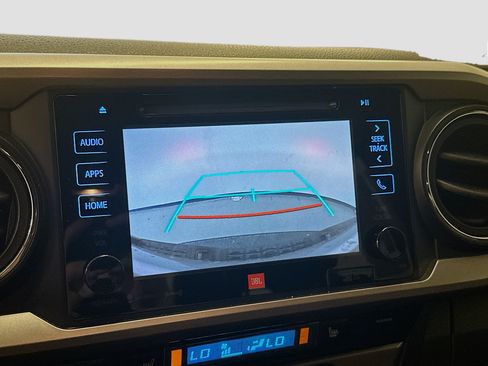 Used 2017 Toyota Tacoma Limited w/ Tow Package AWD/4WD image 24