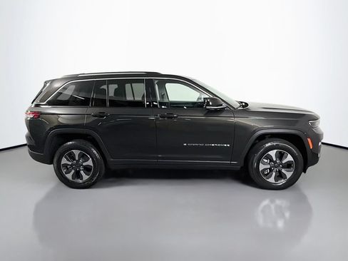 Used 2023 Jeep Grand Cherokee 4WD 4xe image 8