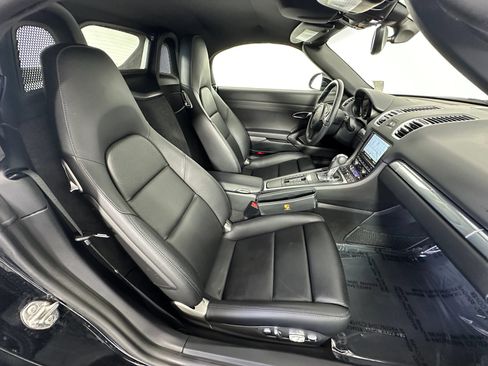 Used 2016 Porsche Boxster S RWD image 23
