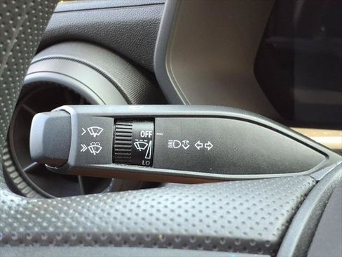 Used 2025 Chevrolet Colorado Trail Boss AWD/4WD image 18
