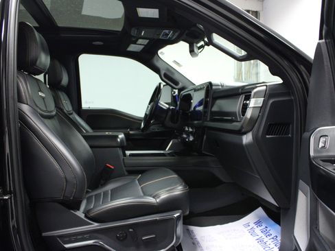 Used 2024 Ford F450 Platinum w/ FX4 Off-Road Package AWD/4WD image 16