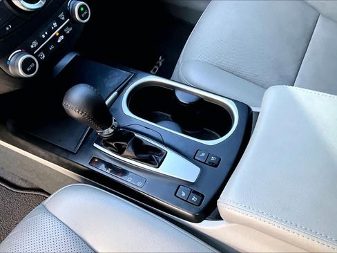 Used 2017 Acura RDX w/ Advance Package FWD image 17
