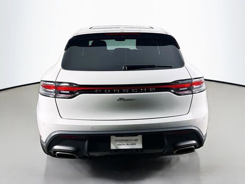 Certified 2026 Porsche Macan image 10