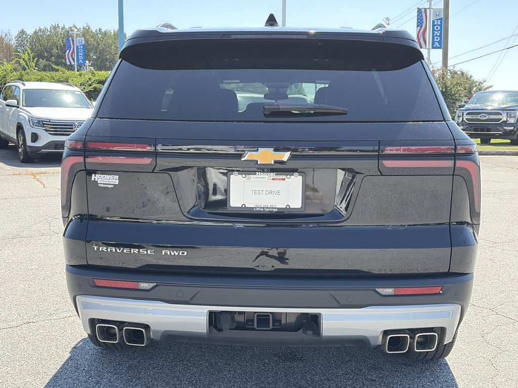 Used 2026 Chevrolet Traverse LT AWD/4WD image 22