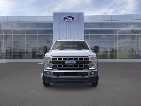 New 2025 Ford F550 4x4 Crew Cab Super Duty image 6