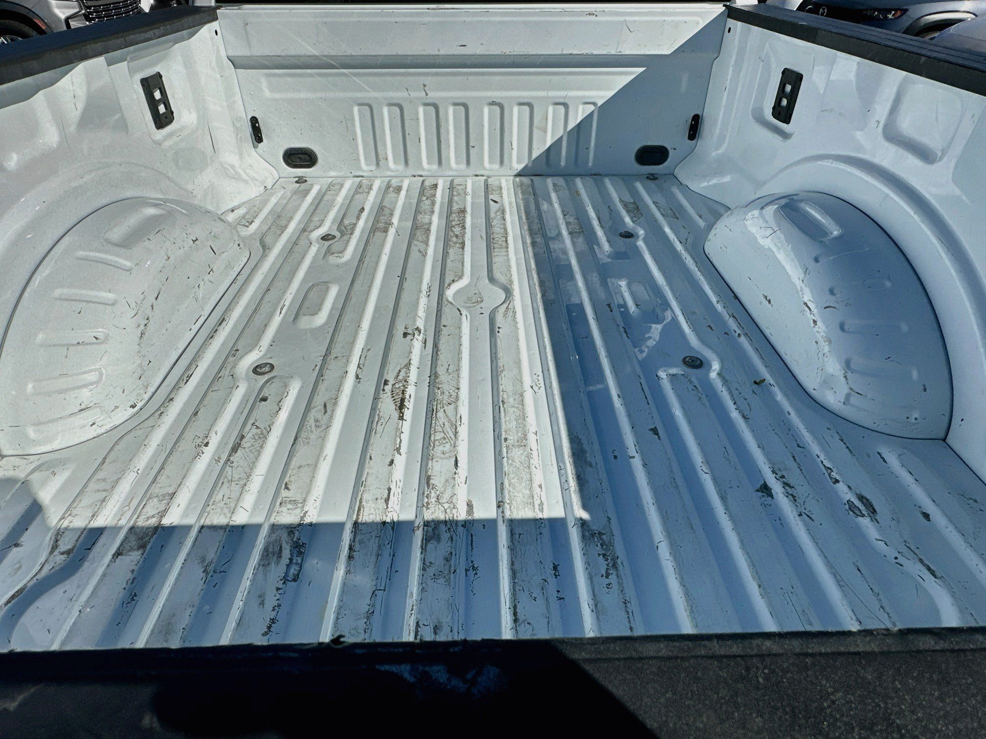 Used 2025 Ford F250 XLT AWD/4WD image 30