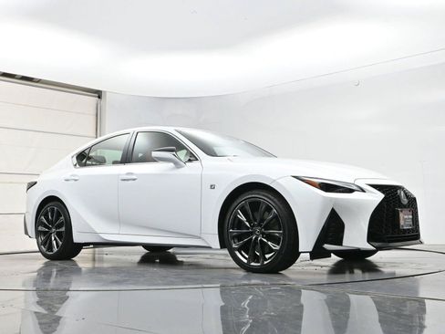 Used 2023 Lexus IS 350 F Sport w/ Memory Package AWD/4WD image 33