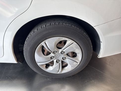 Used 2014 Honda Civic LX image 10