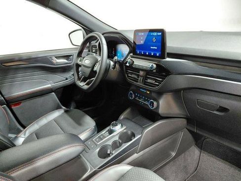 Used 2025 Ford Escape ST-Line AWD/4WD image 21