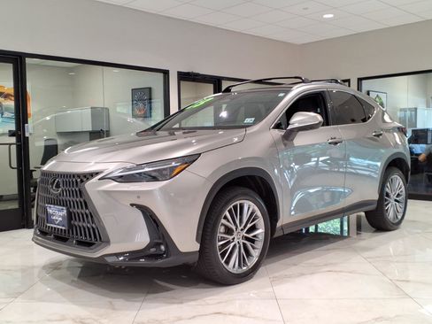 Certified 2023 Lexus NX 350 AWD w/ Vision Package image 3