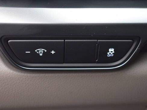 New 2026 Kia Carnival LX FWD image 22
