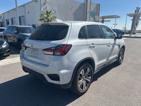 Used 2020 Mitsubishi Outlander Sport SE AWD/4WD image 5