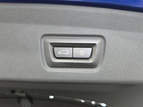 Certified 2025 BMW i4 eDrive40 w/ M Sport Package image 26