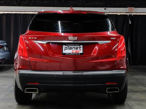 Used 2018 Cadillac XT5 FWD image 13