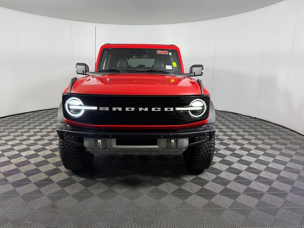 Used 2024 Ford Bronco Wildtrak AWD/4WD image 3