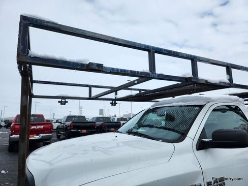 Used 2018 RAM 2500 Tradesman image 31