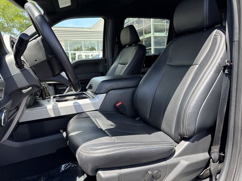 Used 2022 Ford F250 Lariat w/ Lariat Value Package AWD/4WD image 12
