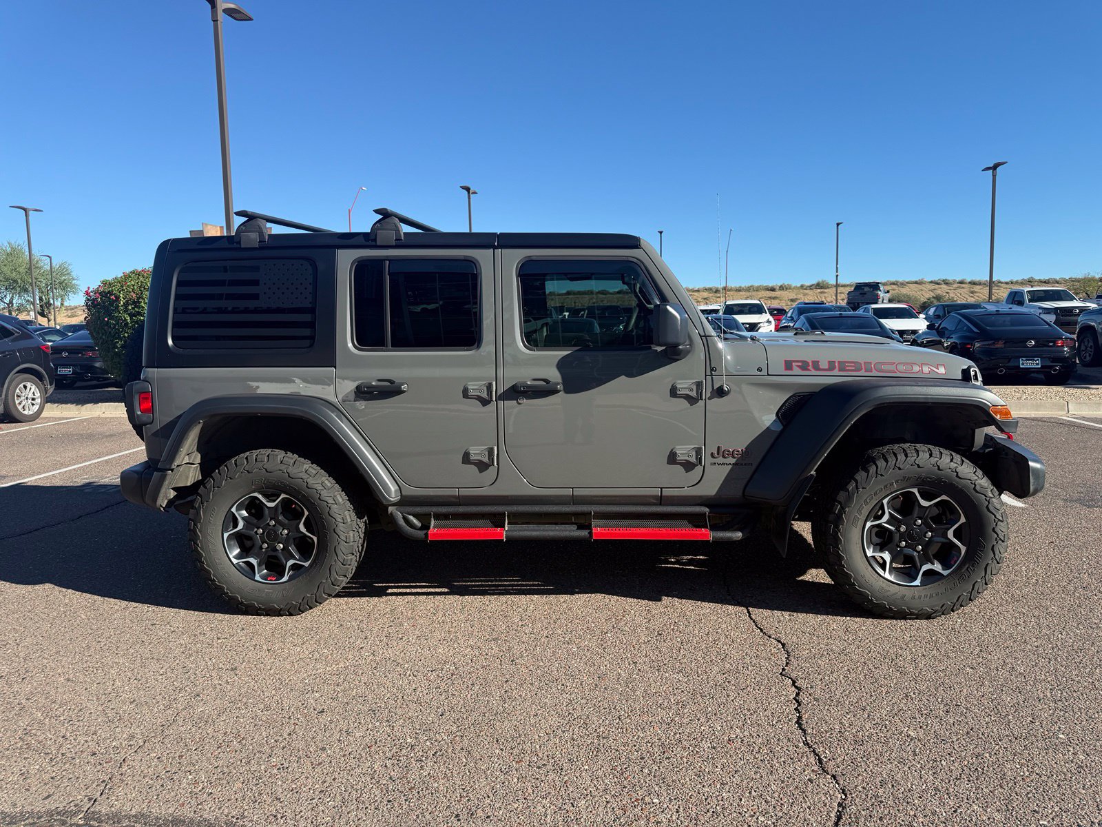 Used 2023 Jeep Wrangler Unlimited Rubicon w/ Cold Weather Group AWD/4WD image 4