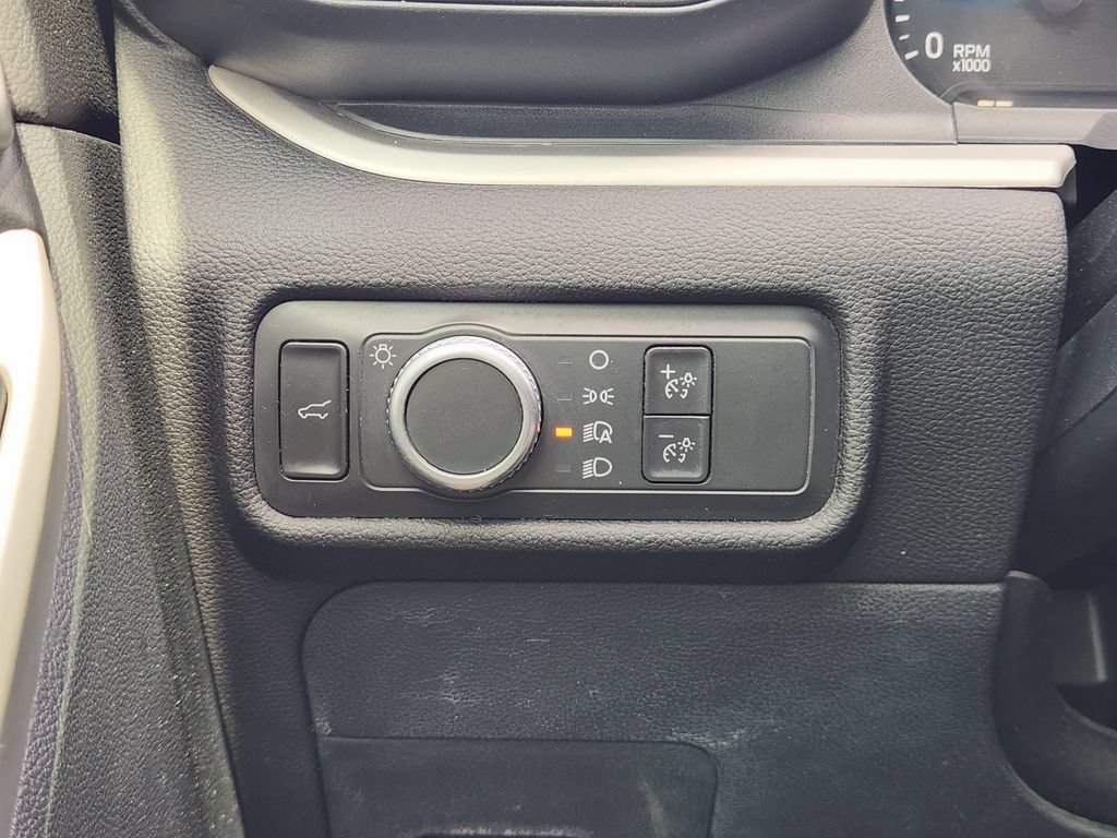 Used 2021 Ford Explorer XLT RWD image 21