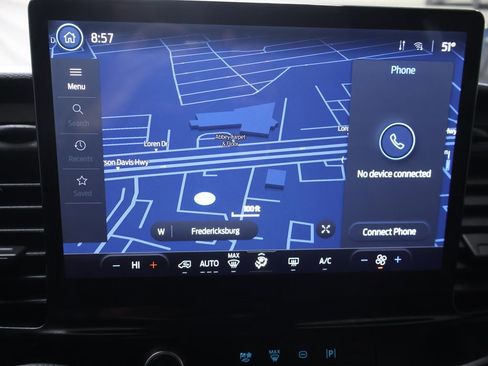 Used 2023 Ford Transit 350 XLT image 19