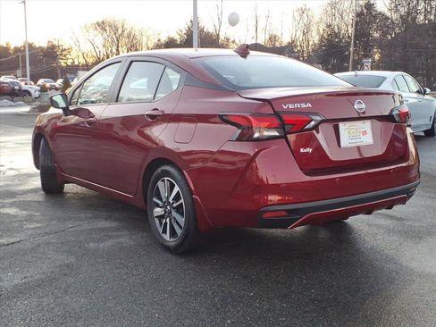 Certified 2022 Nissan Versa SV image 7
