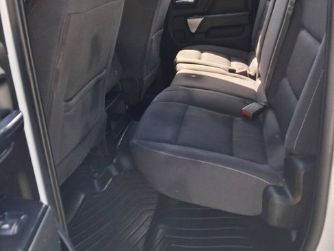 Used 2018 Chevrolet Silverado 1500 LT RWD image 15