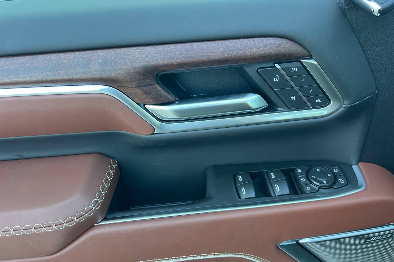 New 2026 GMC Sierra 2500 Denali Ultimate AWD/4WD image 8