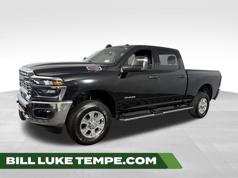 Used 2026 RAM 2500 Big Horn AWD/4WD image 1