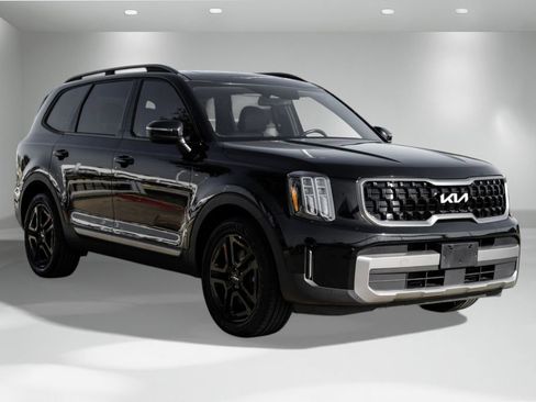 Used 2023 Kia Telluride EX X-Line image 6