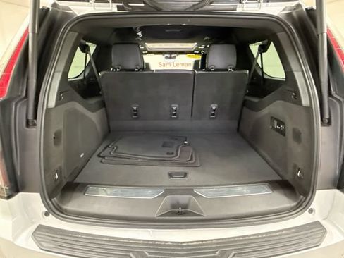 Used 2023 Cadillac Escalade ESV Sport w/ Touring Package AWD/4WD image 28