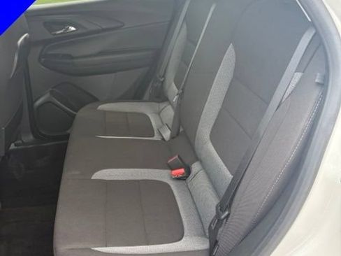 Used 2023 Chevrolet TrailBlazer LT w/ Convenience Package AWD/4WD image 27