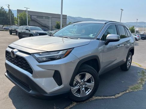 Used 2025 Toyota RAV4 XLE w/ Convenience Package AWD/4WD image 15