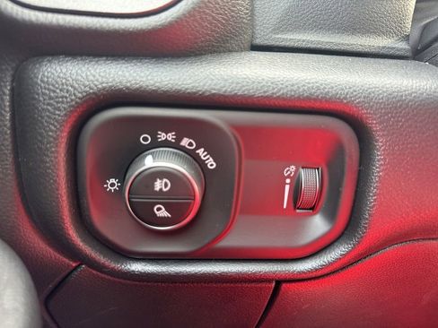 New 2026 RAM 2500 Tradesman AWD/4WD image 10