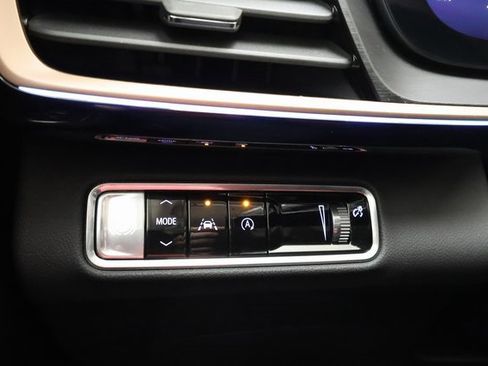 Certified 2025 Buick Envision Sport Touring image 20