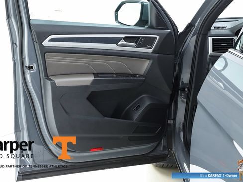 Used 2023 Volkswagen Atlas Cross Sport SEL Premium R-Line AWD/4WD image 18