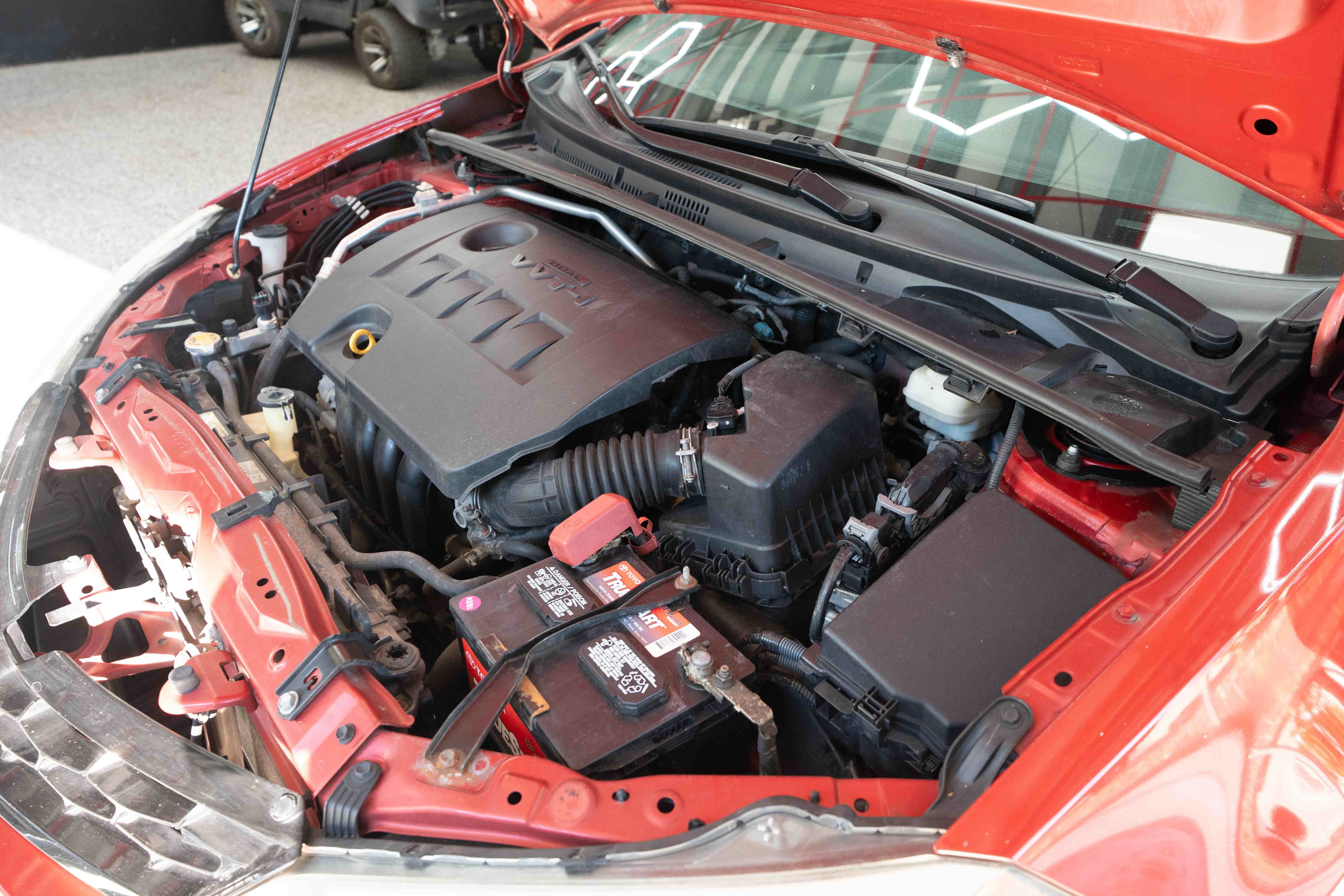 Used 2014 Toyota Corolla S FWD image 32