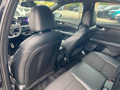 Certified 2023 Kia Forte GT-Line w/ GT-Line Premium Package FWD image 11