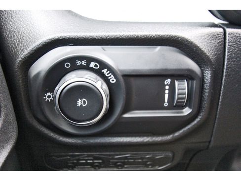 Used 2024 Jeep Wrangler Unlimited Sport AWD/4WD image 22