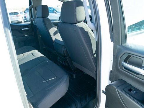 Used 2025 Chevrolet Silverado 1500 W/T w/ Trailering Package image 33